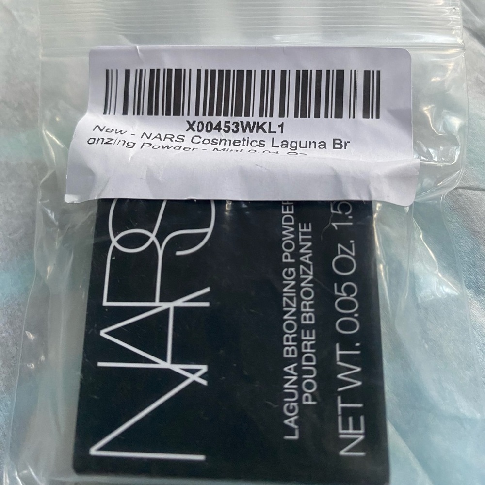 NARS Laguna Bronzer Powder. Mini. Travel. - Picture 10 of 10